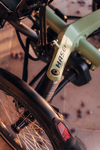 Hase Bikes Kettwiesel ONE Unterlenker Liegedreirad mit Shimano EP600 Cargo – Bild 3